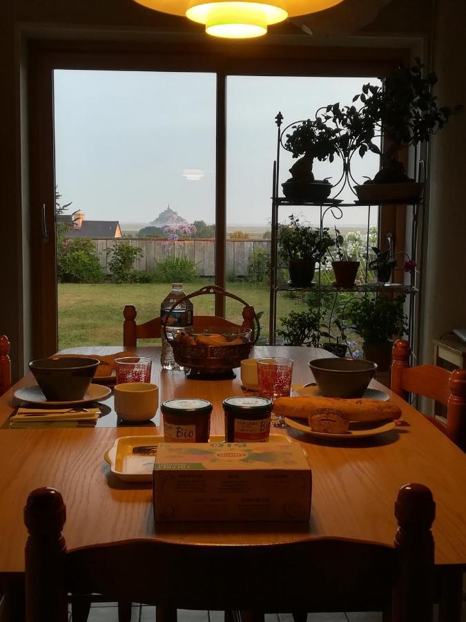Les Agapanthes Bed & Breakfast Huisnes-sur-Mer Eksteriør bilde